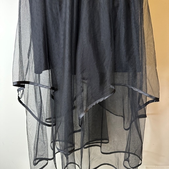 HSTYLE | Black Short Sleeve Layered Tulle Dress - Picture 7 of 10